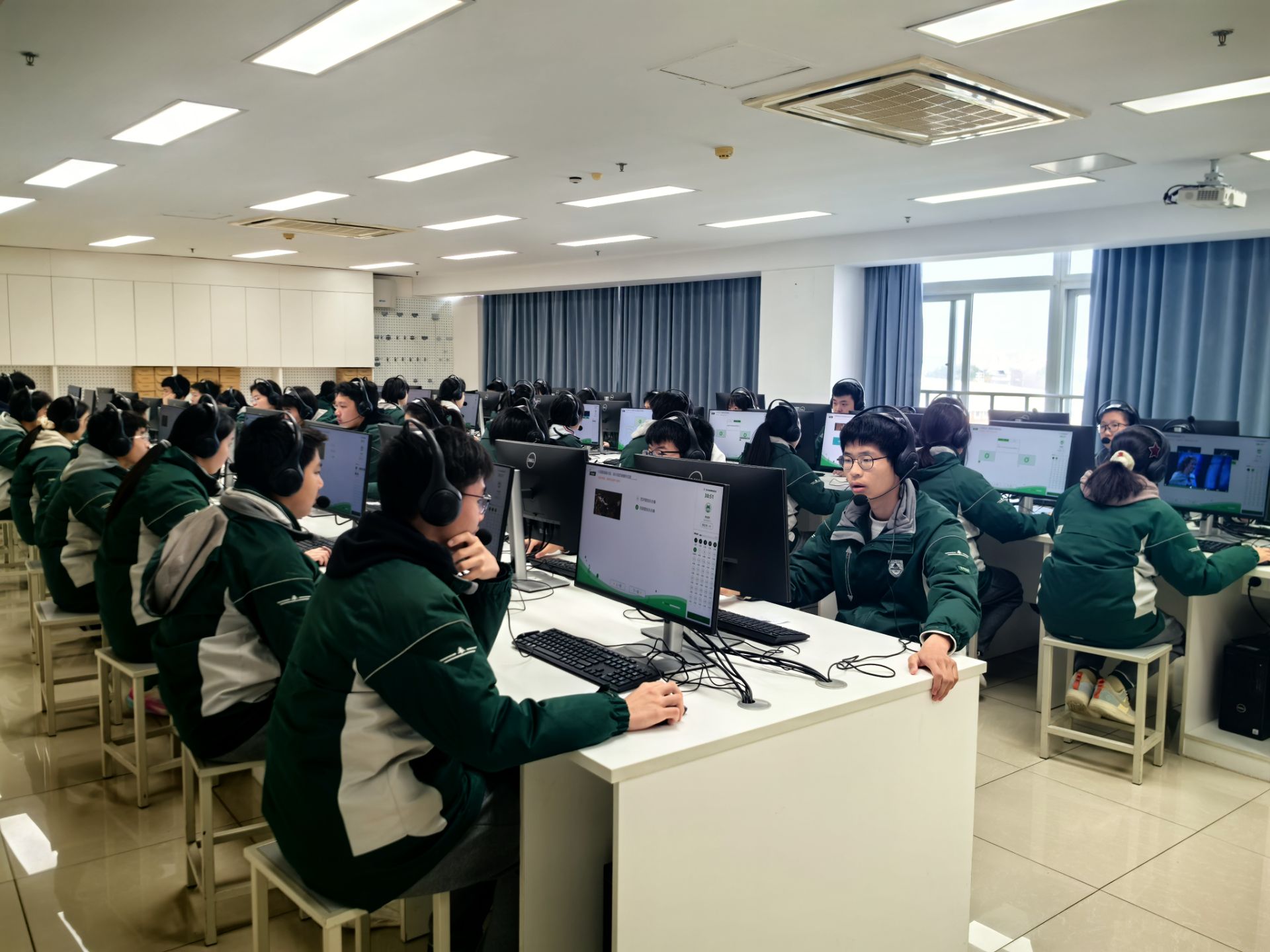 1774486477948281.jpg 1774486477948281.jpg